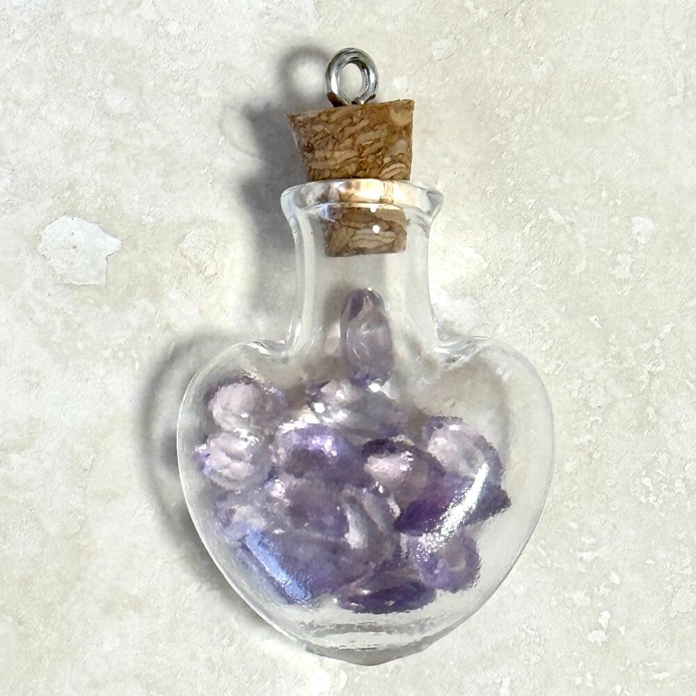 2/20$, Small Glass Heart Bottle Pendant + Tiny Genuine Amethyst Faceted Stones